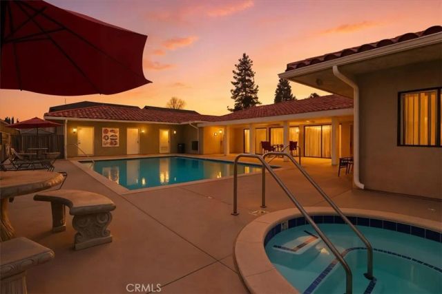 692 N Adele 50, Orange, CA 92867