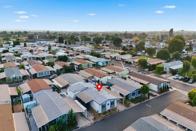 692 N Adele 50, Orange, CA 92867