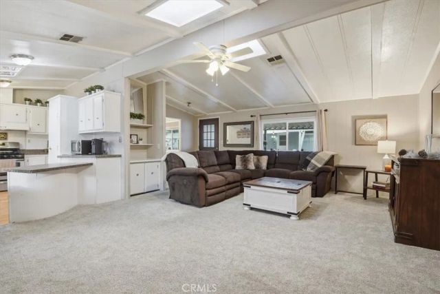 692 N Adele 50, Orange, CA 92867