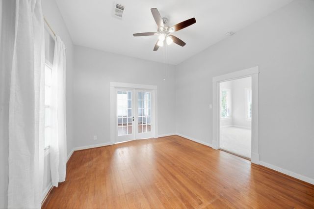 1247 Columbia Street, Houston, TX 77008