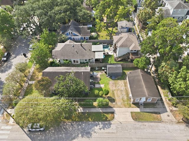 1247 Columbia Street, Houston, TX 77008