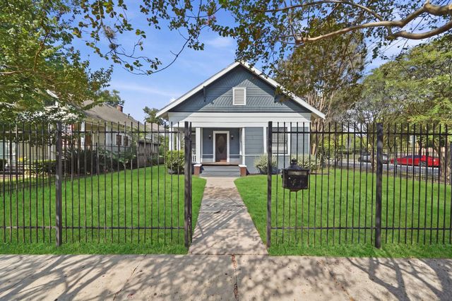 1247 Columbia Street, Houston, TX 77008