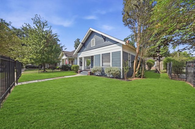 1247 Columbia Street, Houston, TX 77008