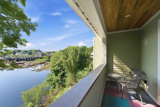 42 North Main Street, Boscawen, NH 03303