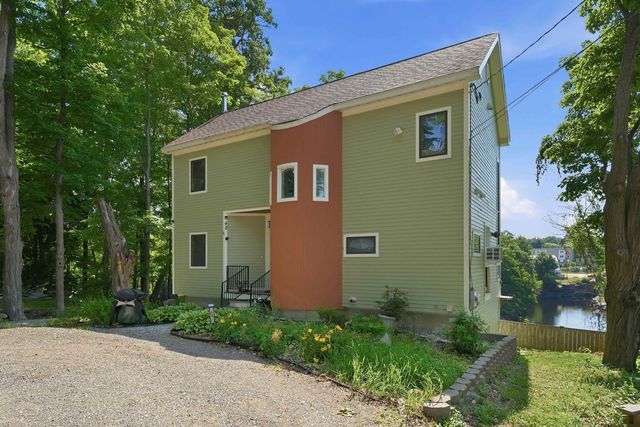 42 North Main Street, Boscawen, NH 03303