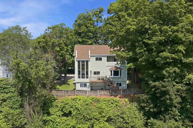 42 North Main Street, Boscawen, NH 03303
