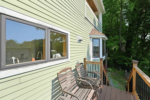 42 North Main Street, Boscawen, NH 03303
