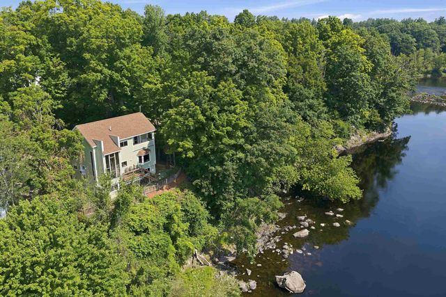 42 North Main Street, Boscawen, NH 03303