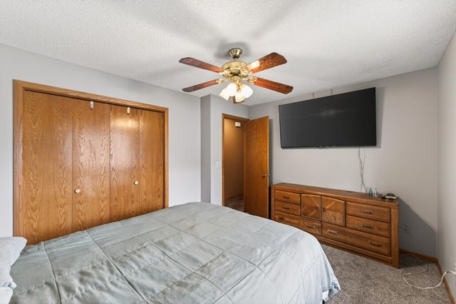 12515 Hummingbird Street NW, Coon Rapids, MN 55448