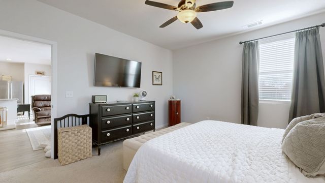 136 Olivia Cir, Chapel Hill, TN 37034