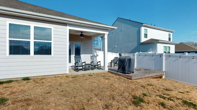 136 Olivia Cir, Chapel Hill, TN 37034