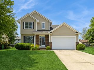 2932 SW Meadow Ridge Drive, Ankeny, IA 50023