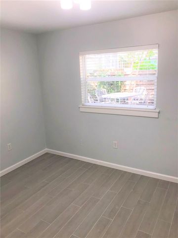 2541 FLOYD STREET, Sarasota, FL 34239