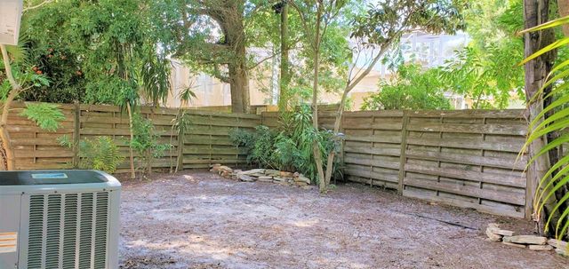 2541 FLOYD STREET, Sarasota, FL 34239