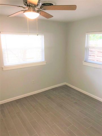 2541 FLOYD STREET, Sarasota, FL 34239