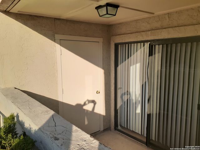 5322 MEDICAL DR E101, San Antonio, TX 78240
