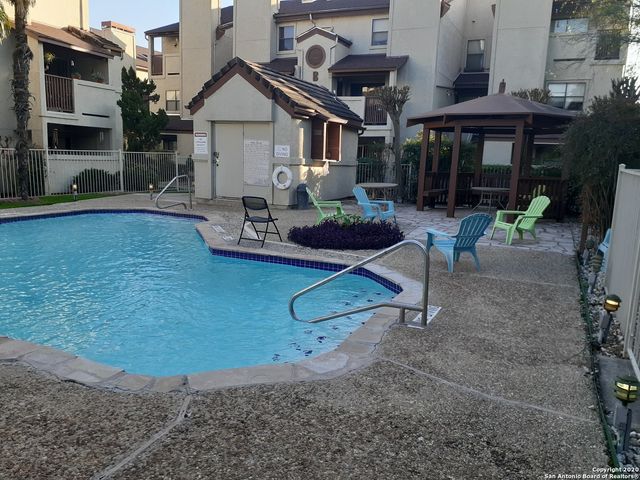 5322 MEDICAL DR E101, San Antonio, TX 78240