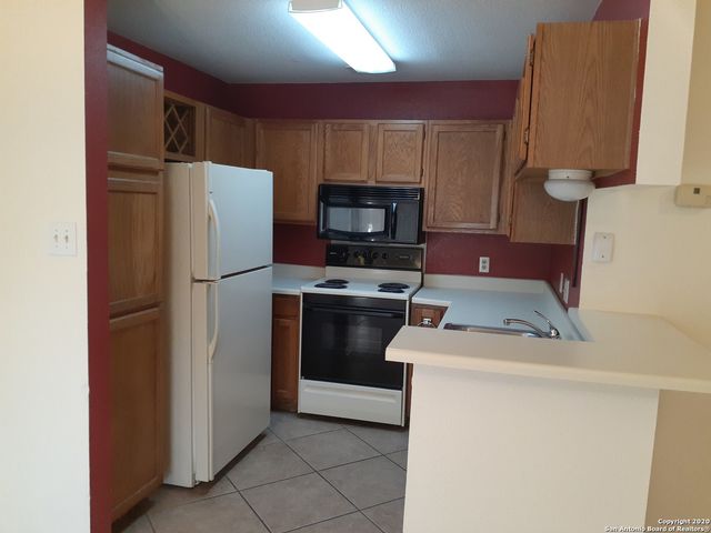 5322 MEDICAL DR E101, San Antonio, TX 78240
