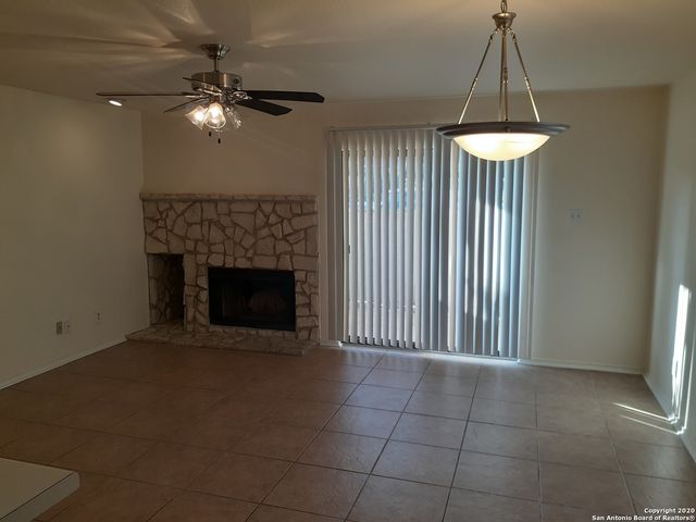 5322 MEDICAL DR E101, San Antonio, TX 78240