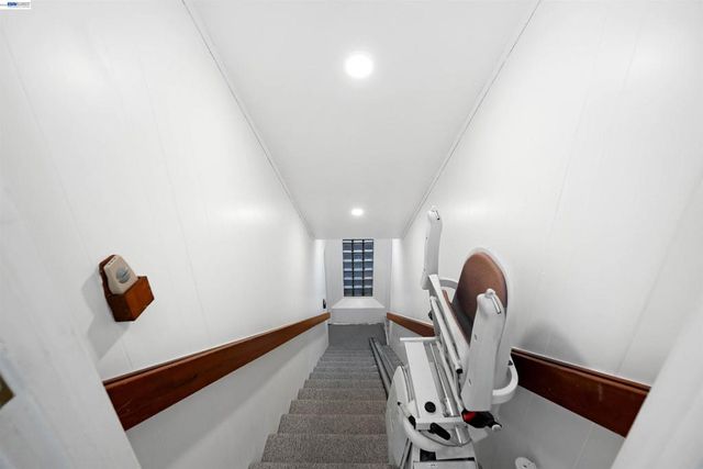 18522 Madison Ave, Castro Valley, CA 94546