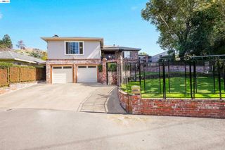 18522 Madison Ave, Castro Valley, CA 94546