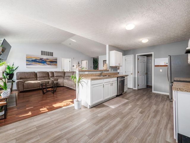 4232 French Creek Drive, Columbus, OH 43207