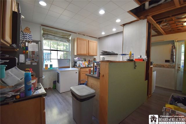 20 Meadow Lane, Jamestown, NY 14701