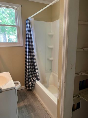 1712 Strawberry Lane, Hixson, TN 37343