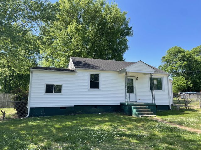 1712 Strawberry Lane, Hixson, TN 37343