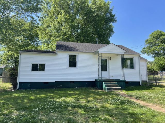 1712 Strawberry Lane, Hixson, TN 37343