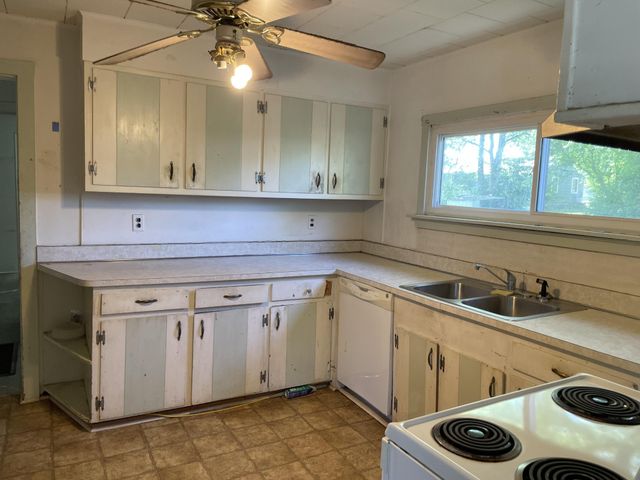 1712 Strawberry Lane, Hixson, TN 37343