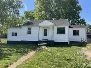 1712 Strawberry Lane, Hixson, TN 37343