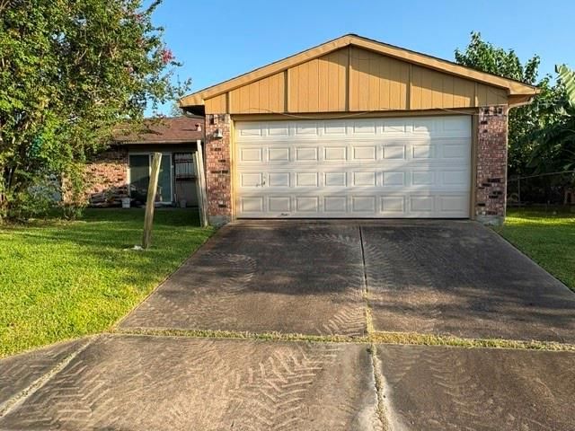14667 Lourdes Drive, Houston, TX 77049