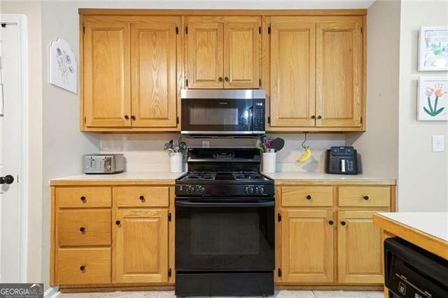 285 Hidden Branches Trail, Canton, GA 30115