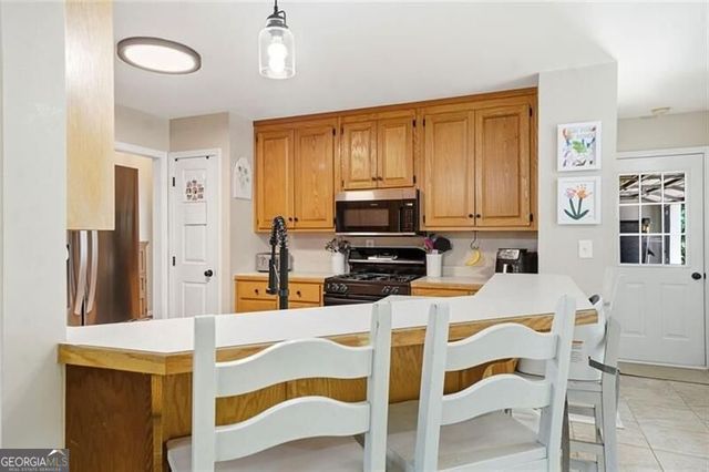 285 Hidden Branches Trail, Canton, GA 30115