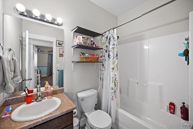 3012 Prairie Hawk, Pueblo, CO 81005