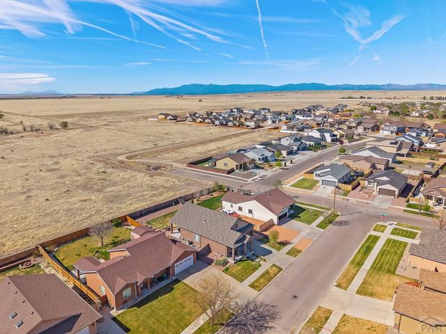 3012 Prairie Hawk, Pueblo, CO 81005