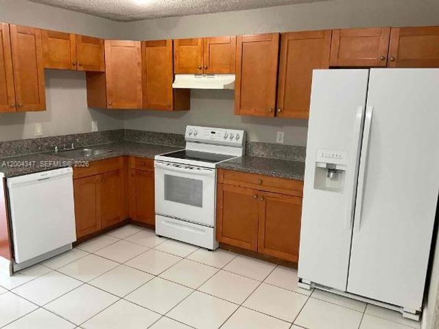 1389 SW 24th Ave, Fort Lauderdale, FL 33312