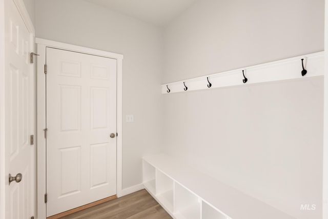 7272 W Trumbull Ct, Eagle, ID 83616