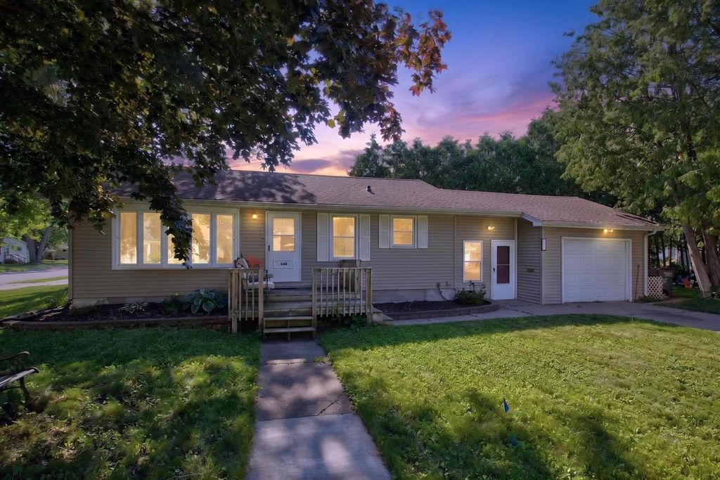 440 18TH AVENUE SOUTH, Wisconsin Rapids, WI 54494