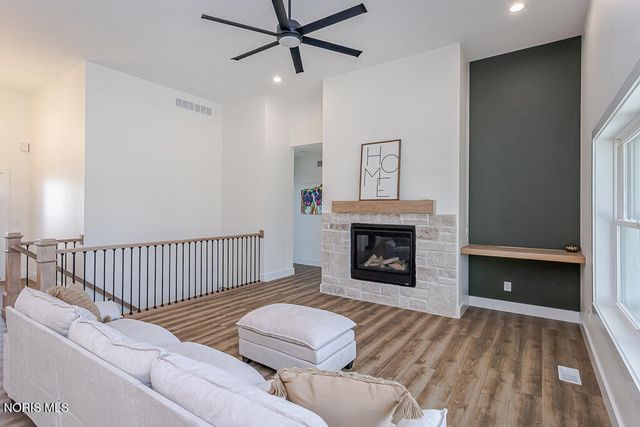 9024 Driftwood Court, Sylvania, OH 43560
