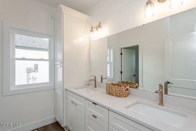 9024 Driftwood Court, Sylvania, OH 43560