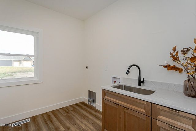 9024 Driftwood Court, Sylvania, OH 43560
