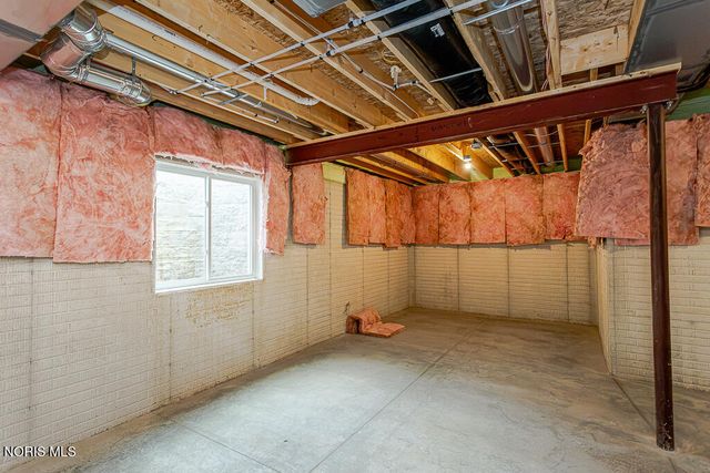 9024 Driftwood Court, Sylvania, OH 43560