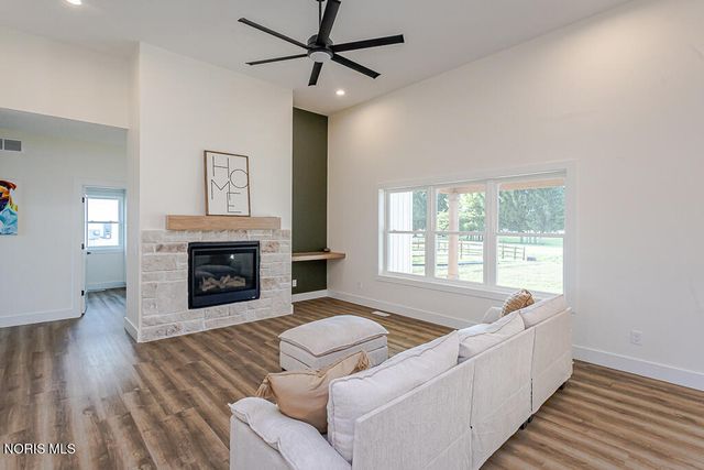 9024 Driftwood Court, Sylvania, OH 43560