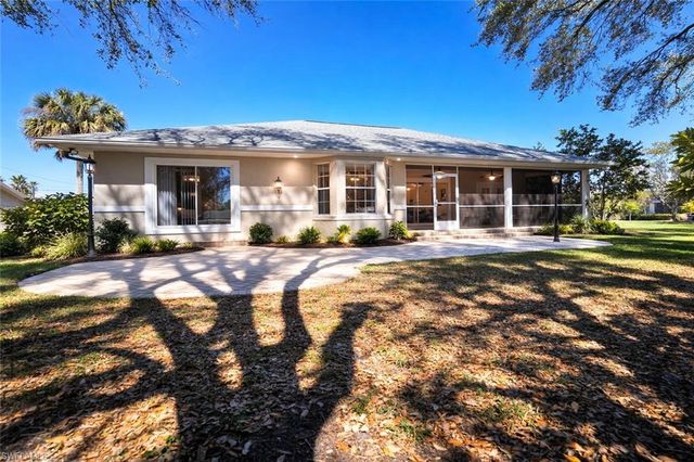 1440 Graham CIR, Lehigh Acres, FL 33936