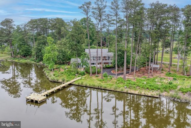 15 PINEWATER DR, Harbeson, DE 19951