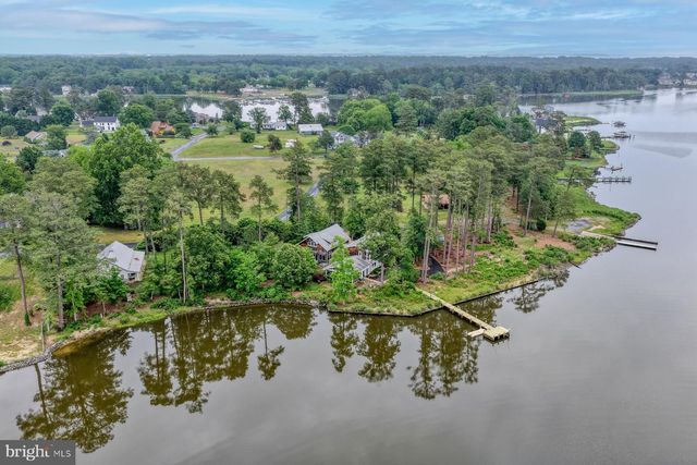 15 PINEWATER DR, Harbeson, DE 19951
