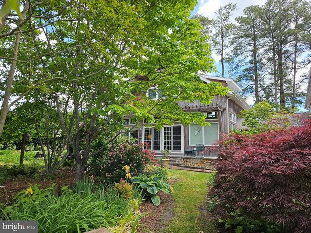 15 PINEWATER DR, Harbeson, DE 19951