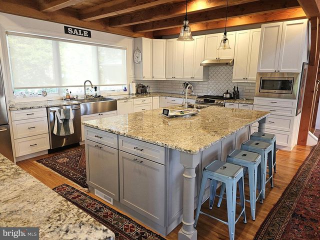 15 PINEWATER DR, Harbeson, DE 19951